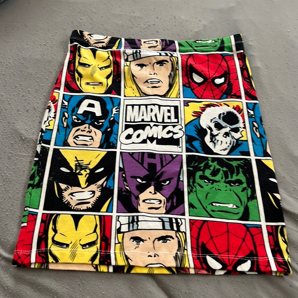 Marvel comic skirt size Small Barely worn
